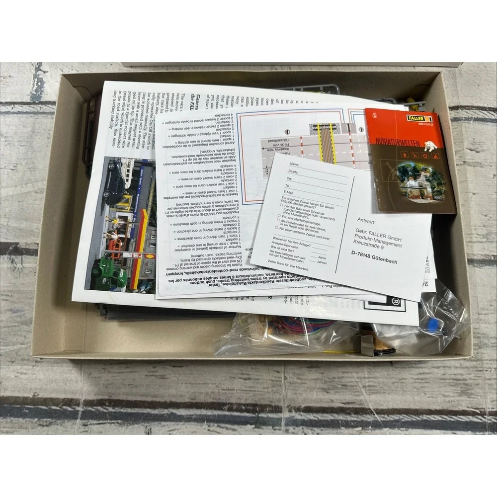 Faller Car System Start Set #161519 HO - Bahnubergang+LKW- New Old Stock OpenBox